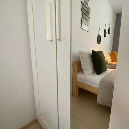 Modern Apartment In Closed Complex With A Pool Διαμέρισμα *