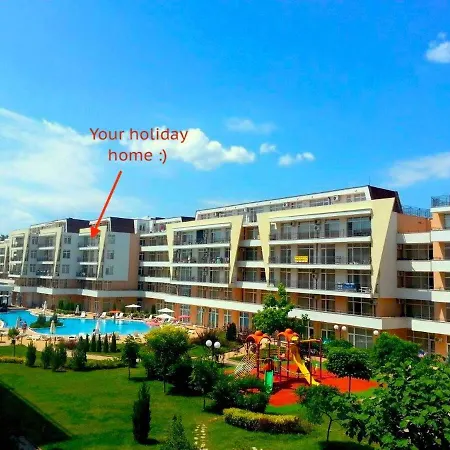 Modern Apartment In Closed Complex With A Pool Apartman